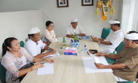RAPAT PENGURUS DAN PENGAWAS